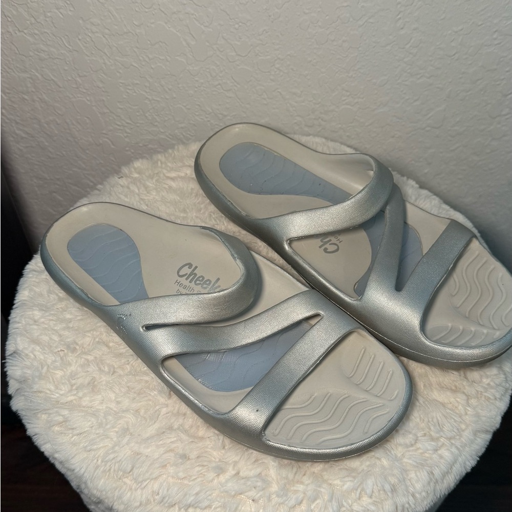 Women's Silver Sandals